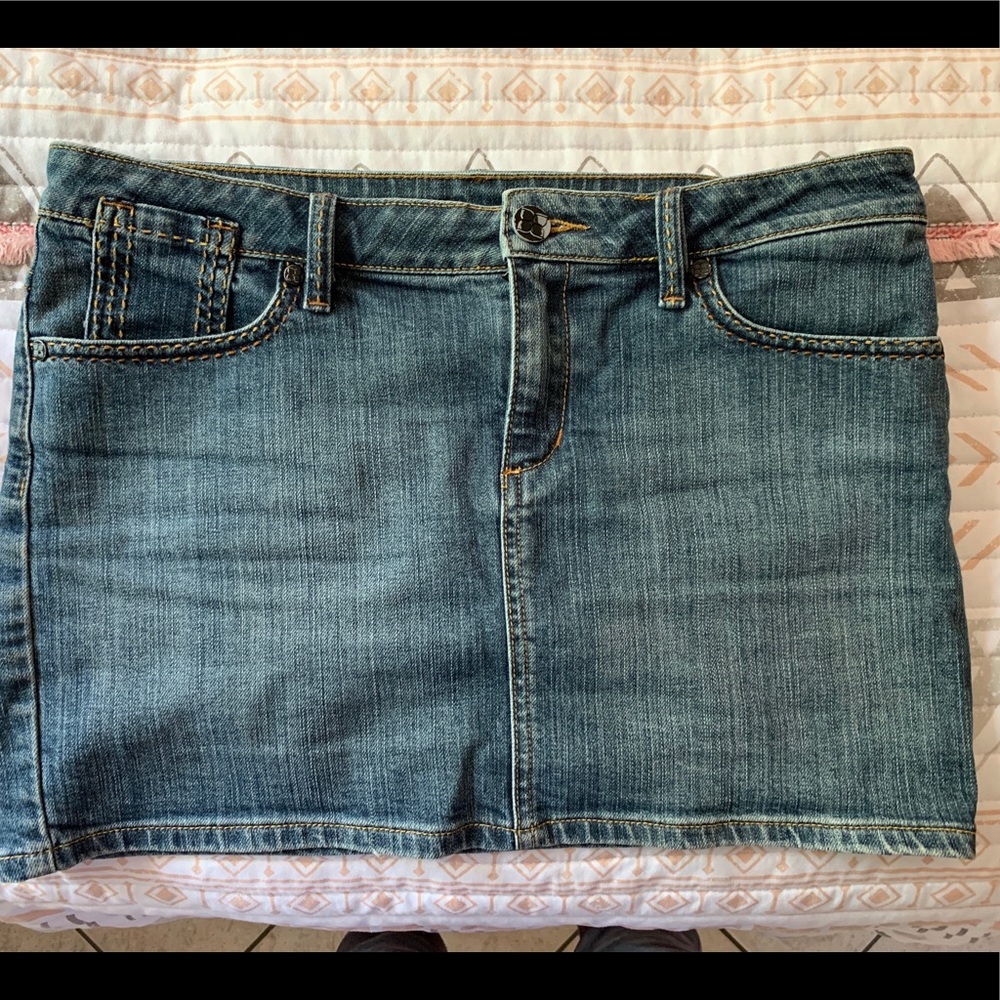 BCBG denim skirt